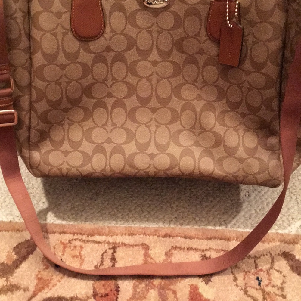 Luggage - Picture 4 of 8